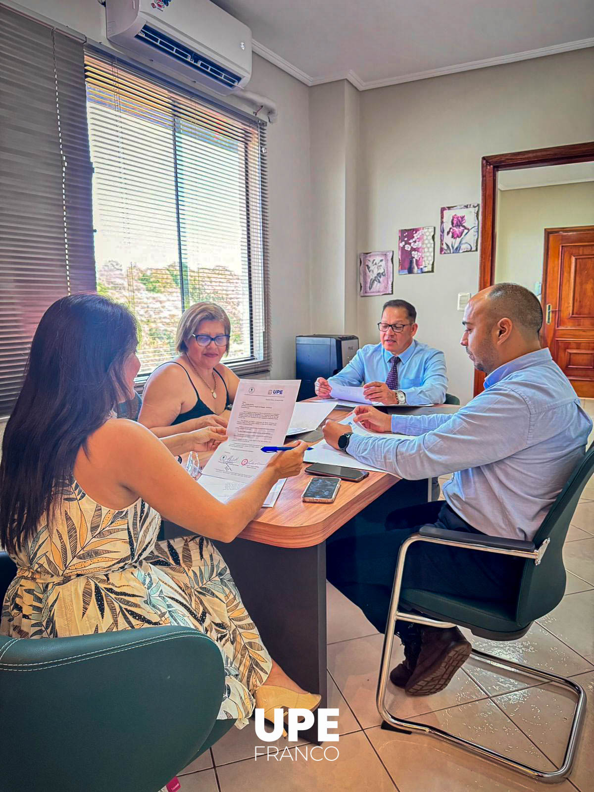 UPE convoca a Diplomado de Criminalística: Reunión entre autoridades de la UPE y la Orden de Abogados del Paraguay